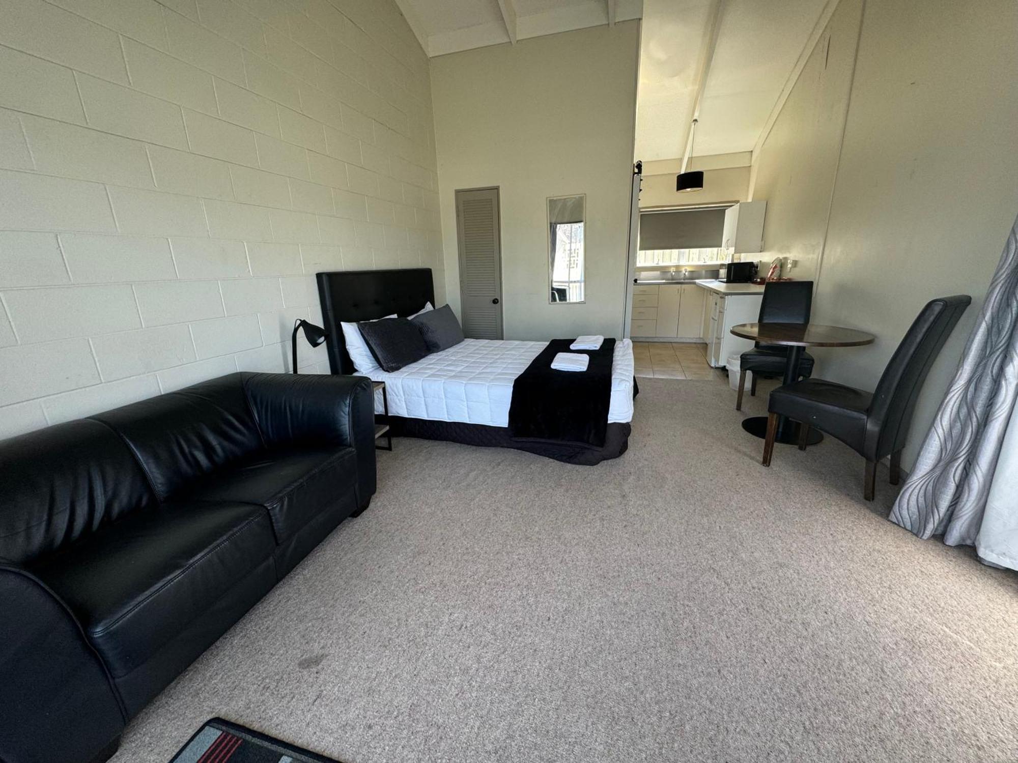 Fountain Court Motel Tauranga Esterno foto
