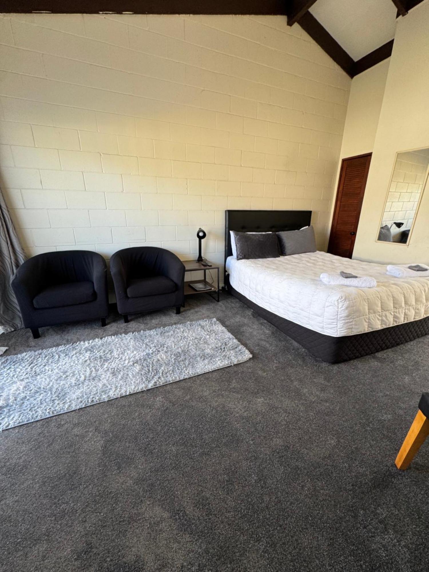 Fountain Court Motel Tauranga Esterno foto