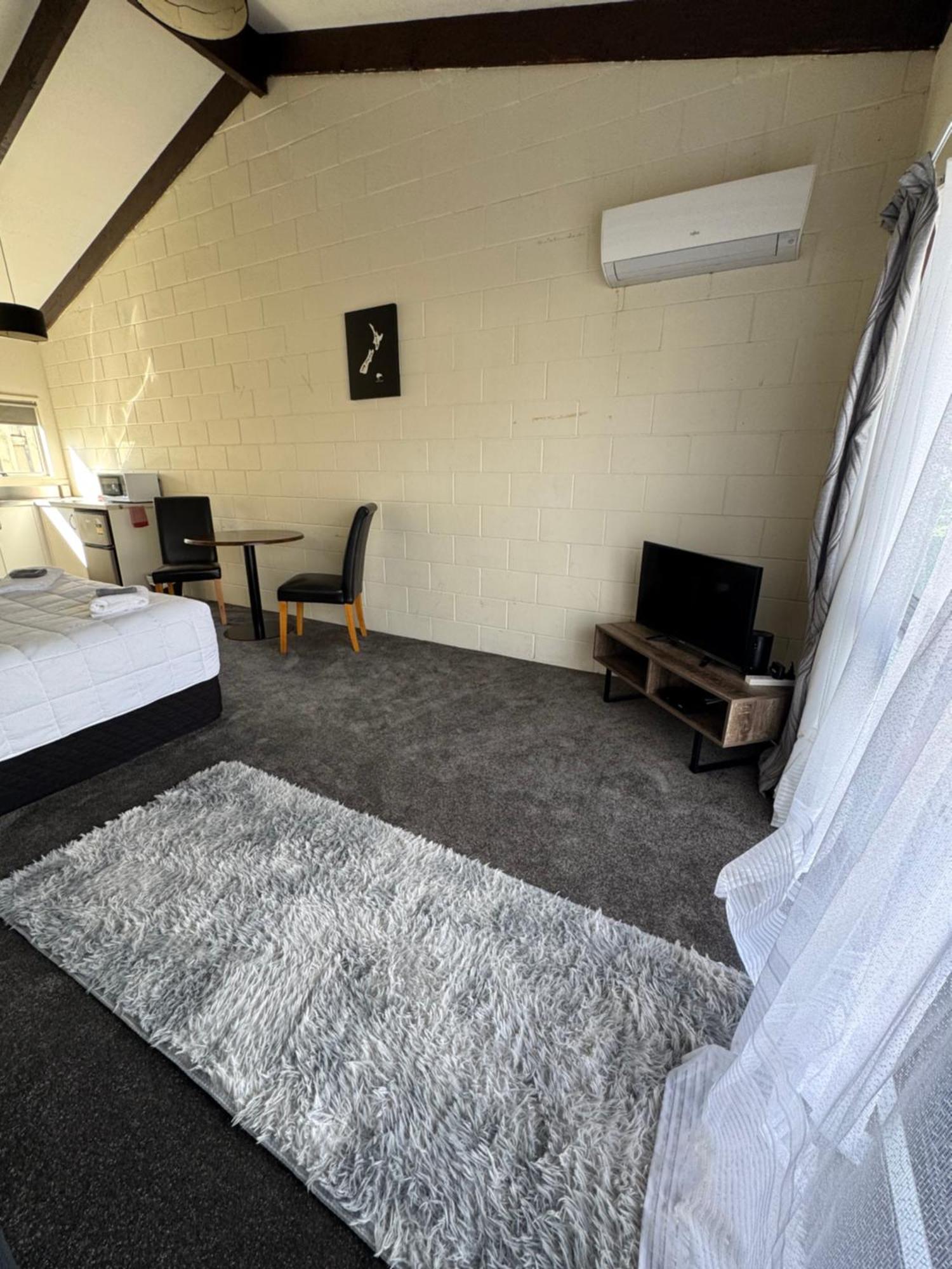 Fountain Court Motel Tauranga Esterno foto