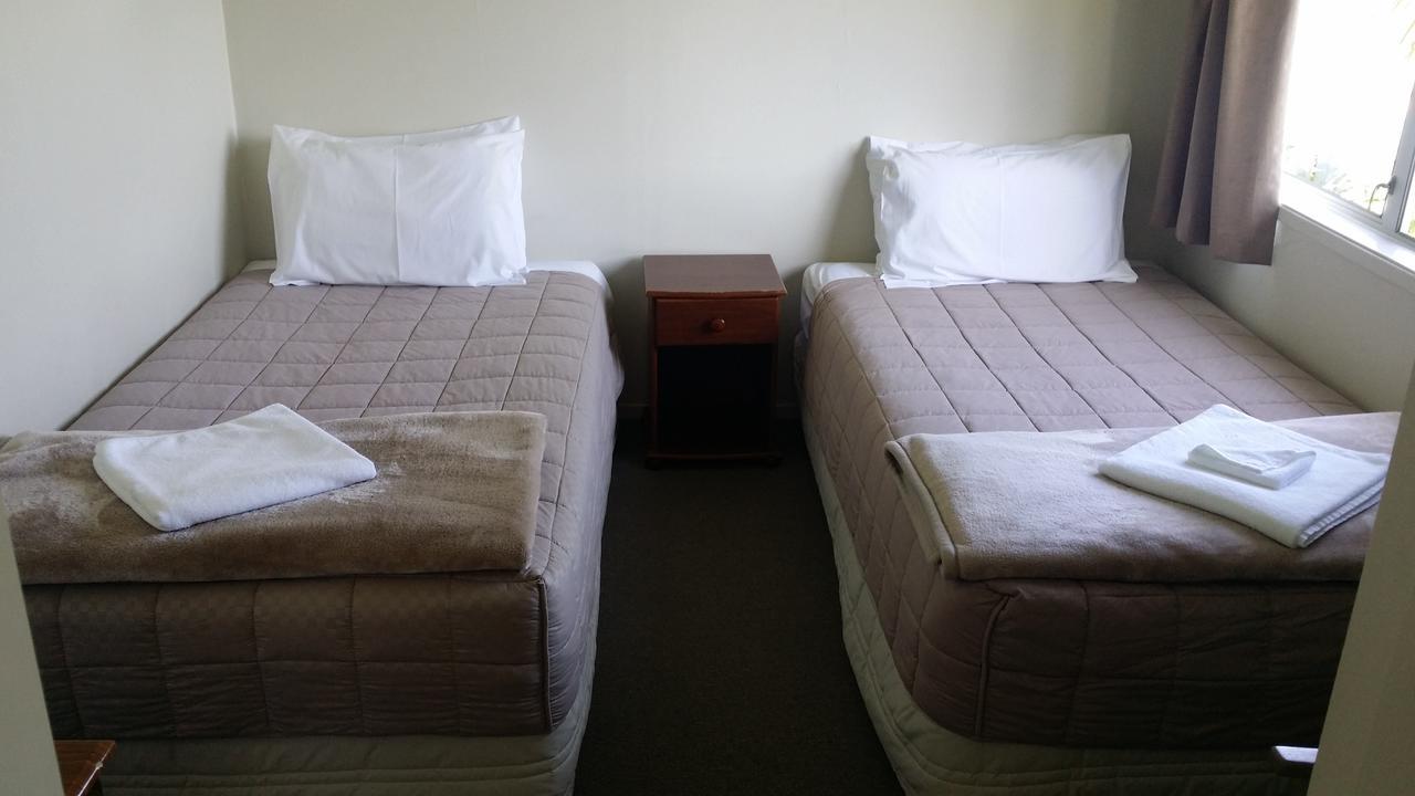 Fountain Court Motel Tauranga Esterno foto