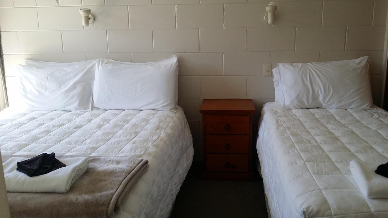Fountain Court Motel Tauranga Esterno foto