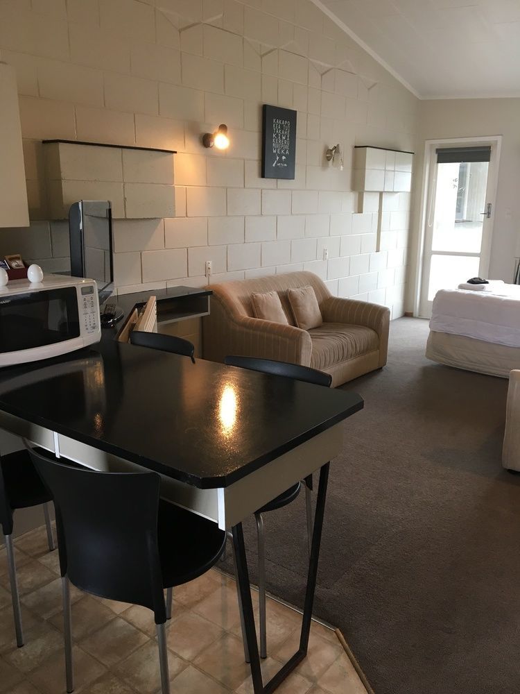 Fountain Court Motel Tauranga Esterno foto