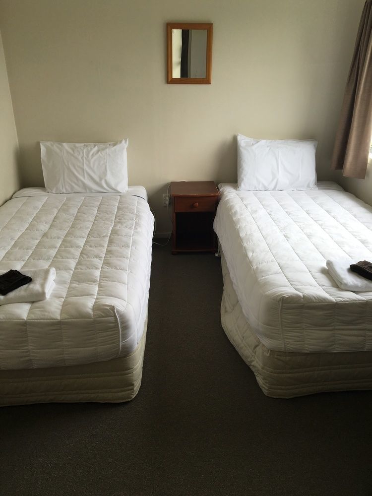 Fountain Court Motel Tauranga Esterno foto